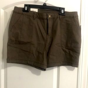 Style & Co taupe color 4 pocket mid-rise shorts NWT